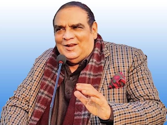 بندرگاہوں کو خصوصی اقتصادی زونز، سڑکوں، ریلوے اور گوداموں سے منسلک کیا جائے، افتخار علی ملک