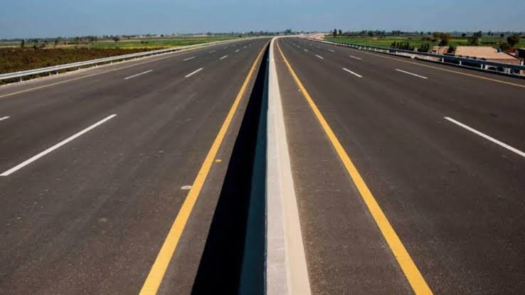 سندھ میں موٹروے اور ہائی وے منصوبوں کے لیے 49.3 ارب روپے مختص