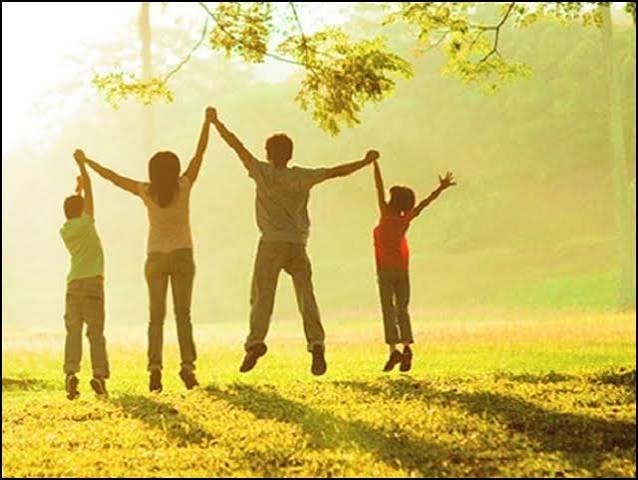 ہر عمر میں اچھی صحت کے لیے مفید عادات، ماہرین نے اہم تجاویز بتا دیں