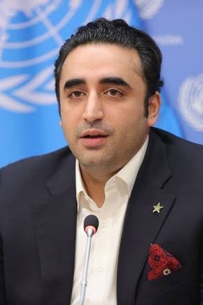 وزیراعظم سے کوئی شکایت نہیں اصل لڑائی ان کے اپنے خاندان کے درمیان ہے، بلاول