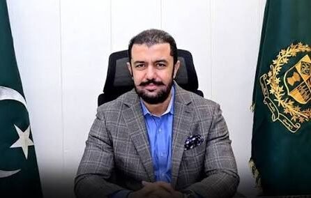 حالیہ ردوبدل نیا ٹیکس نہیں، عارضی طور پر کم کی گئی پٹرولیم لیوی کی مرحلہ وار بحالی ہے، مشیر خزانہ خرم شہزاد 1 حالیہ ردوبدل نیا ٹیکس نہیں، عارضی طور پر کم کی گئی پٹرولیم لیوی کی مرحلہ وار بحالی ہے، مشیر خزانہ خرم شہزاد